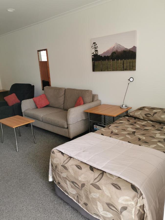Bks Egmont Motor Lodge New Plymouth Exterior photo
