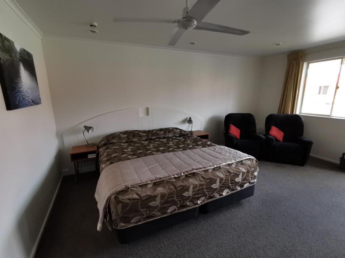 Bks Egmont Motor Lodge New Plymouth Exterior photo